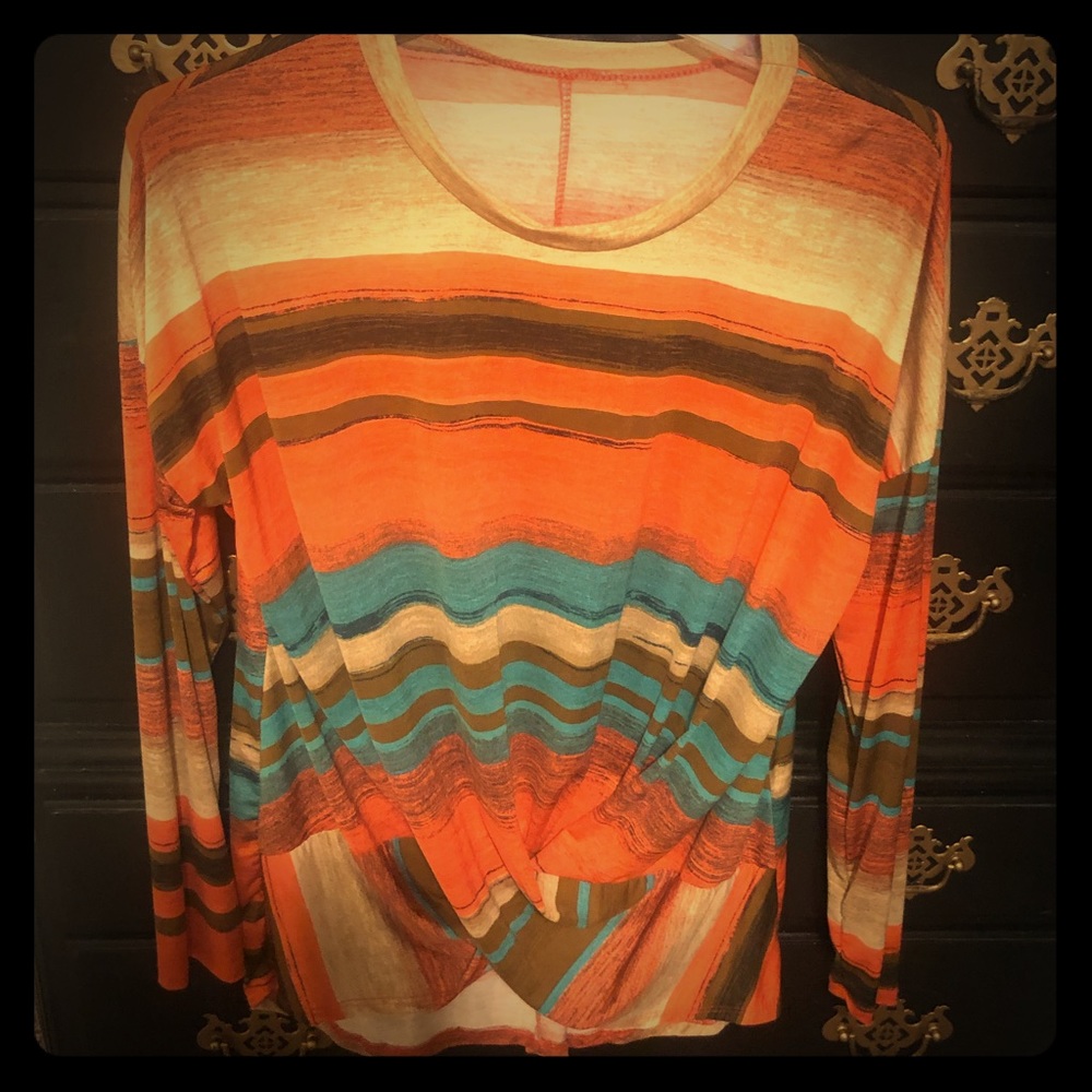 Silky blouse never worn